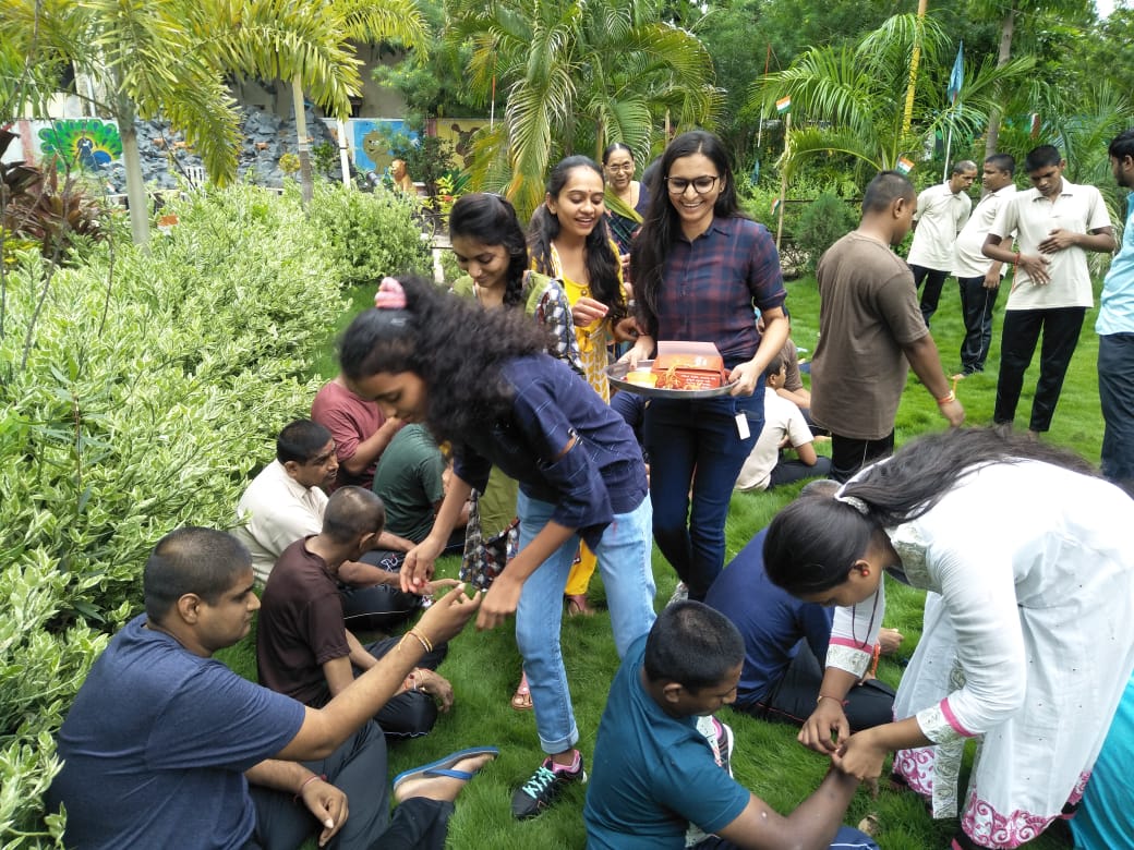 Rakhi with Disorders 5